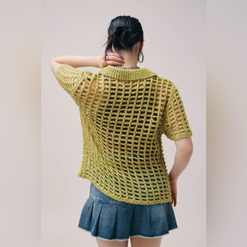 BDG For Urban Outfitters Open-Knit Short Sleeve Button Cardigan in Chartreuse - Picture 4 of 11